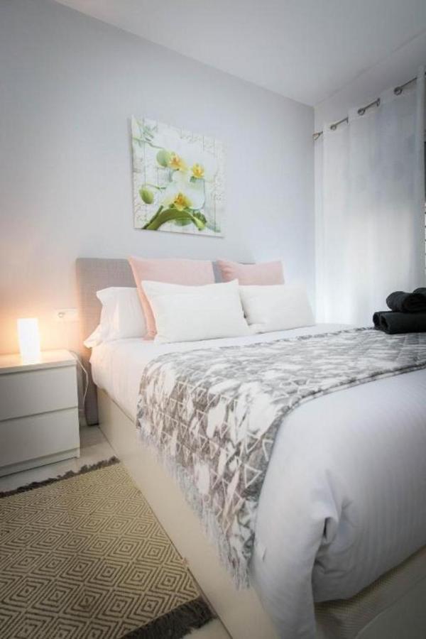 Holidays2malaga Eduardo Ocon Ground Floor Renovated In The Center Apartamento *