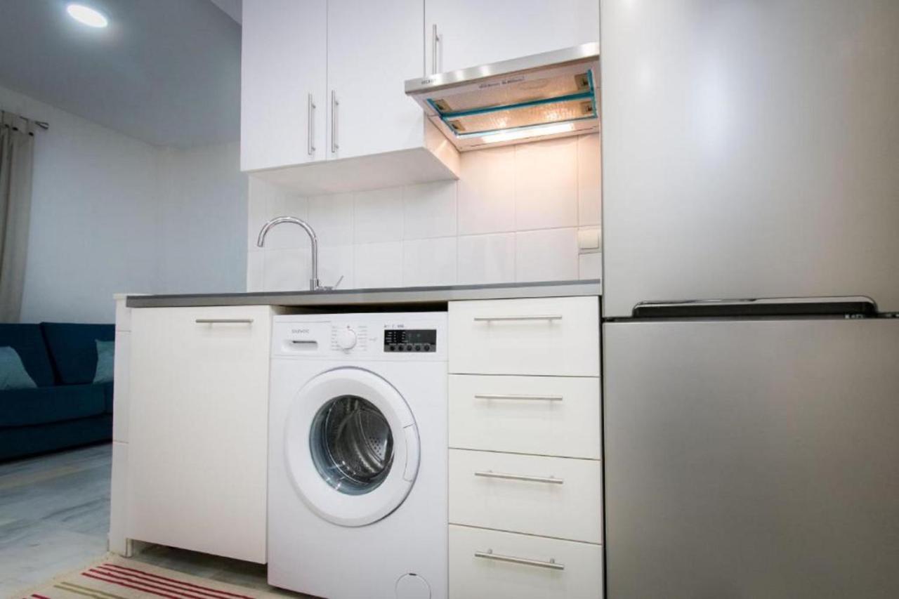 Holidays2malaga Eduardo Ocon Ground Floor Renovated In The Center Apartamento *