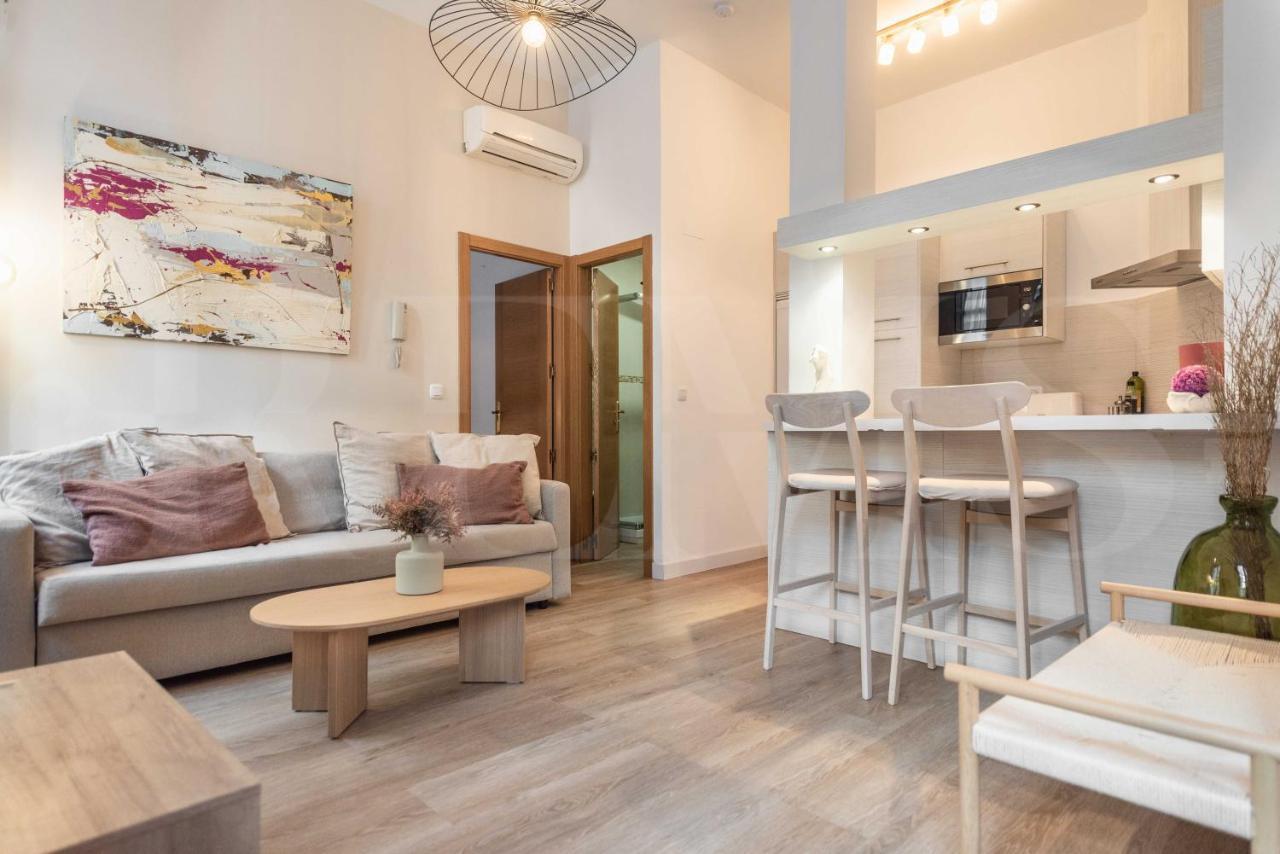 Lejlighed Artistic In The Heart Of By Rems