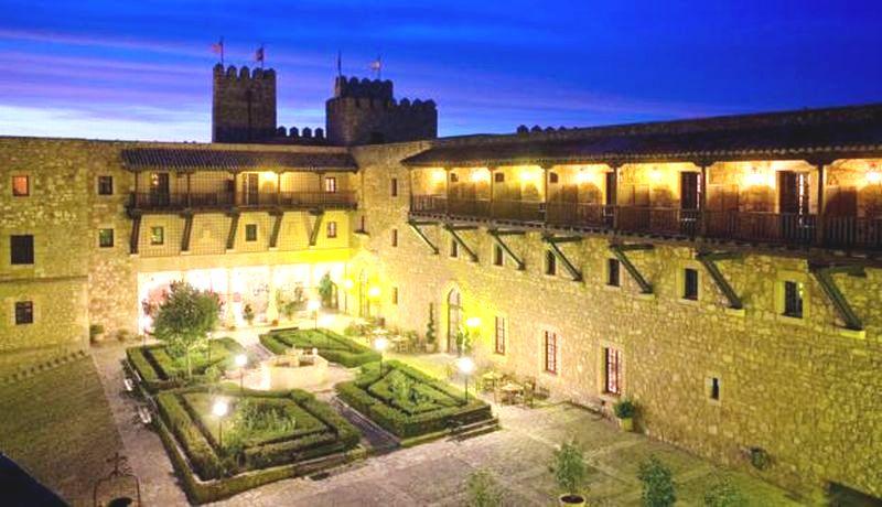Hotell Plaza Del Castillo
