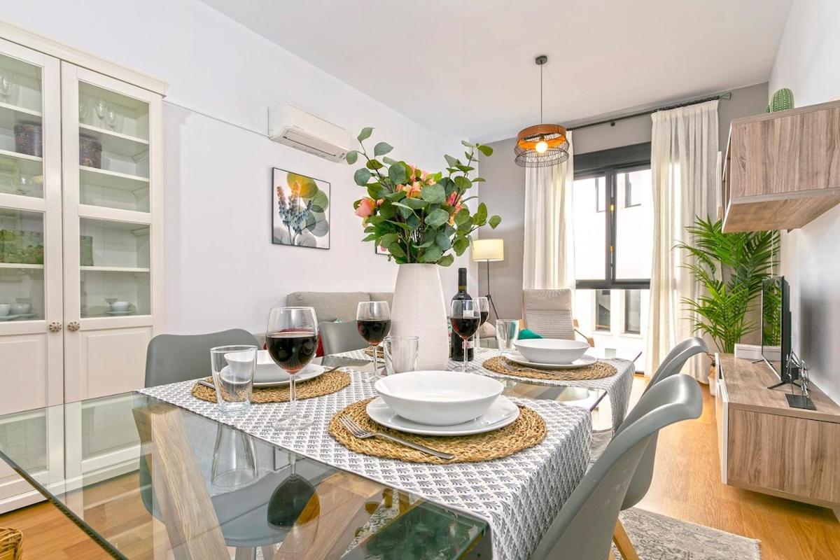-malagasunapts- Freeparking Rooftoppool Apartment *