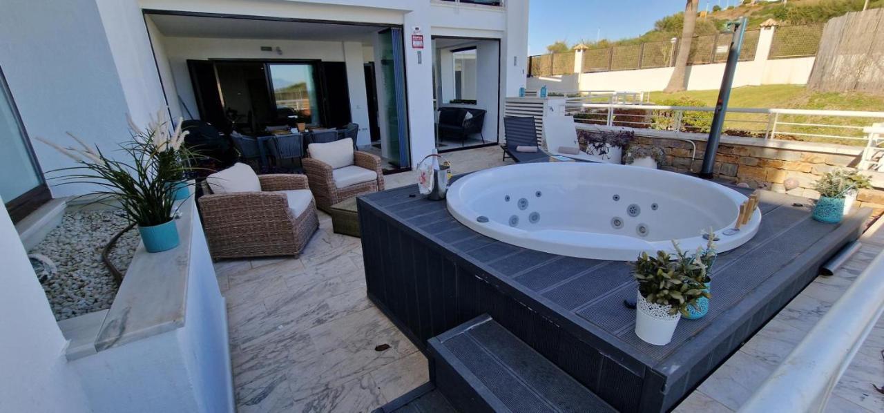 Apartment Casares Del Mar Luxury Malaga