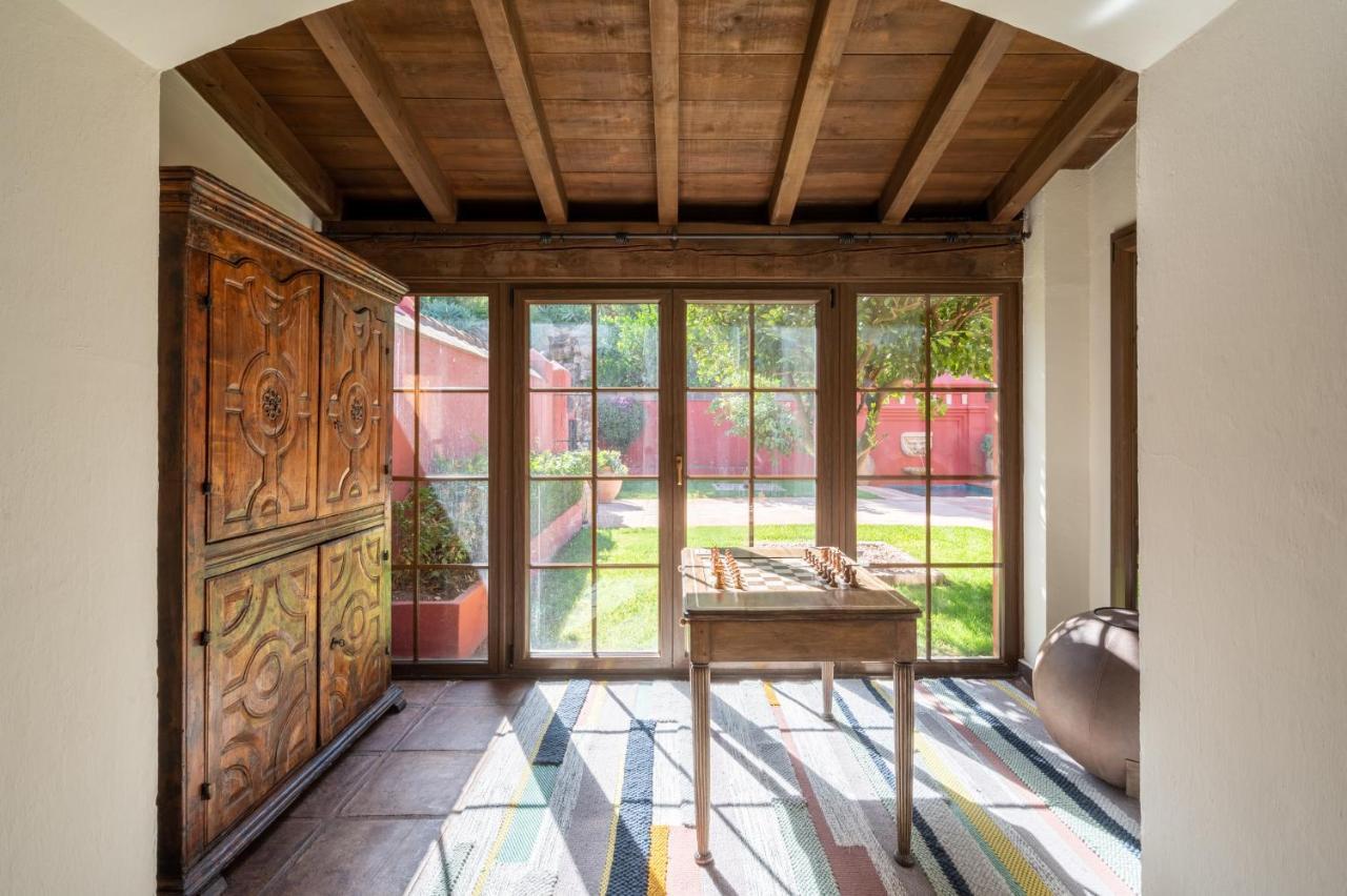 Melenchin Villa *