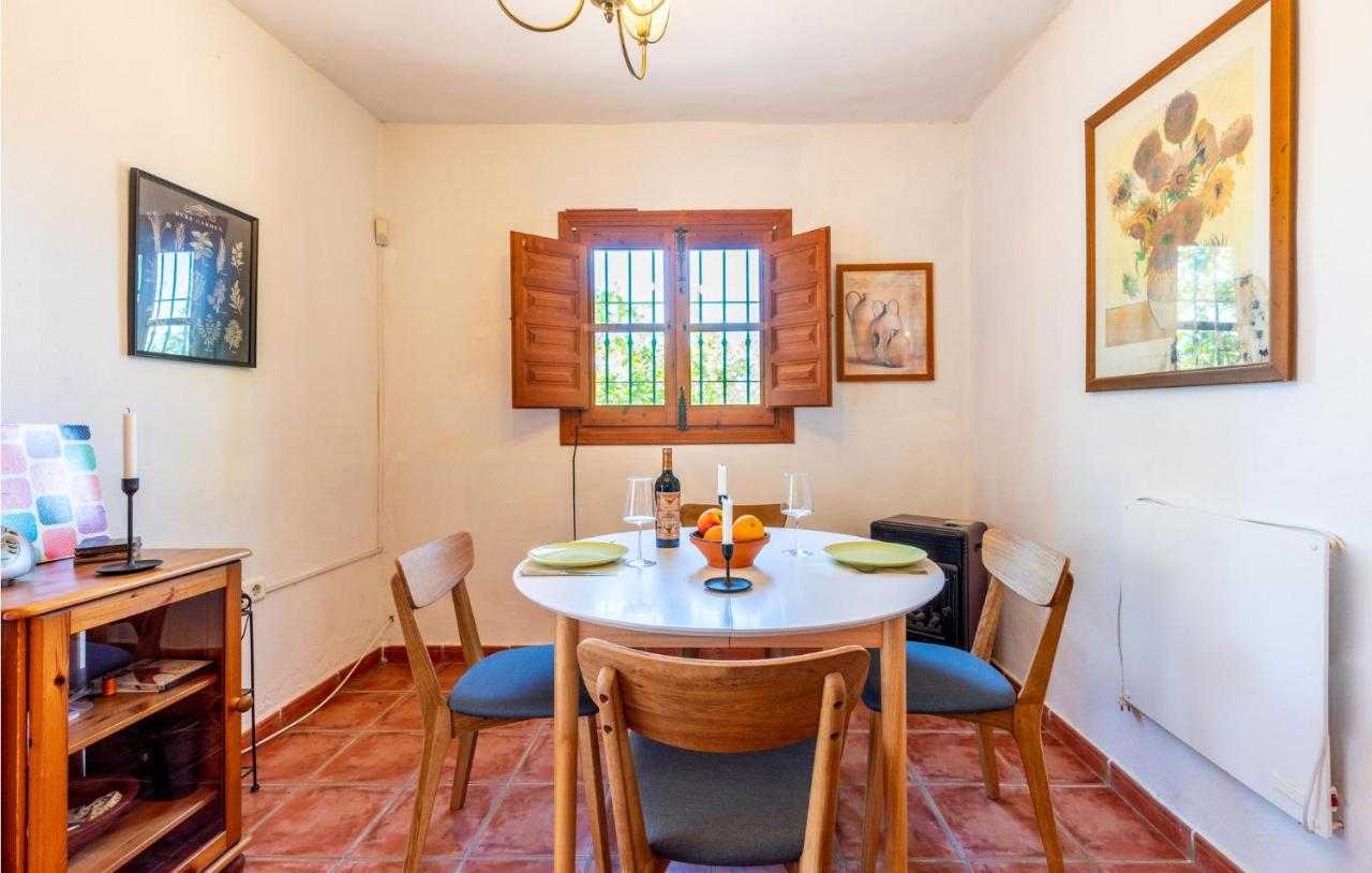 Pet Friendly In Iznate With Kitchen Ferienhaus Málaga