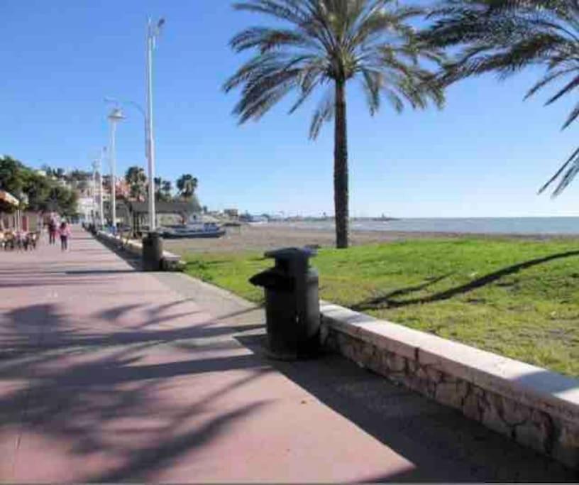 Lägenhet En Primera Linea De Playa El Palo *