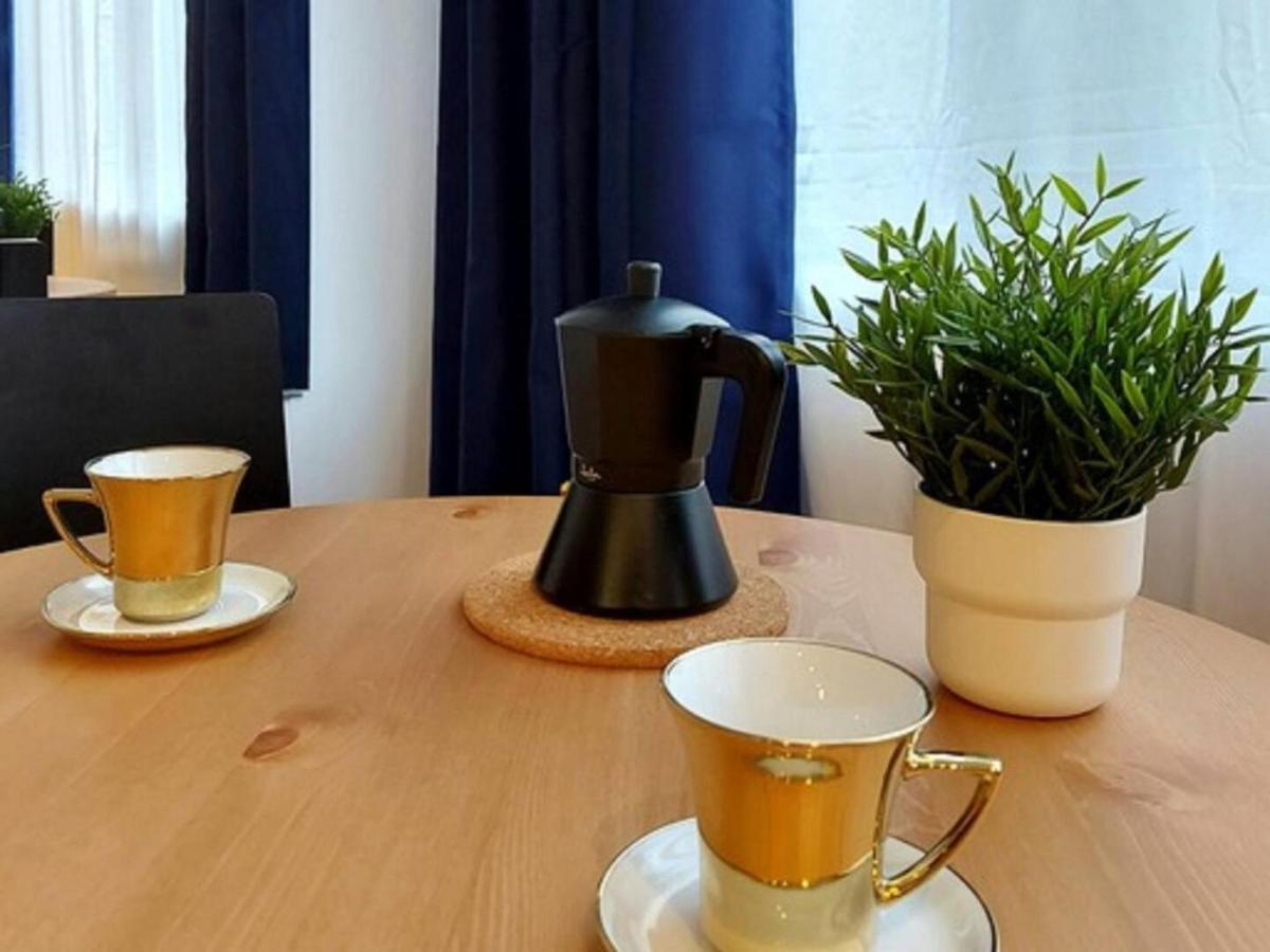 H2m Andres Perez Loft Ideally For Working - But Quiet And High Speed Wifi Lägenhet