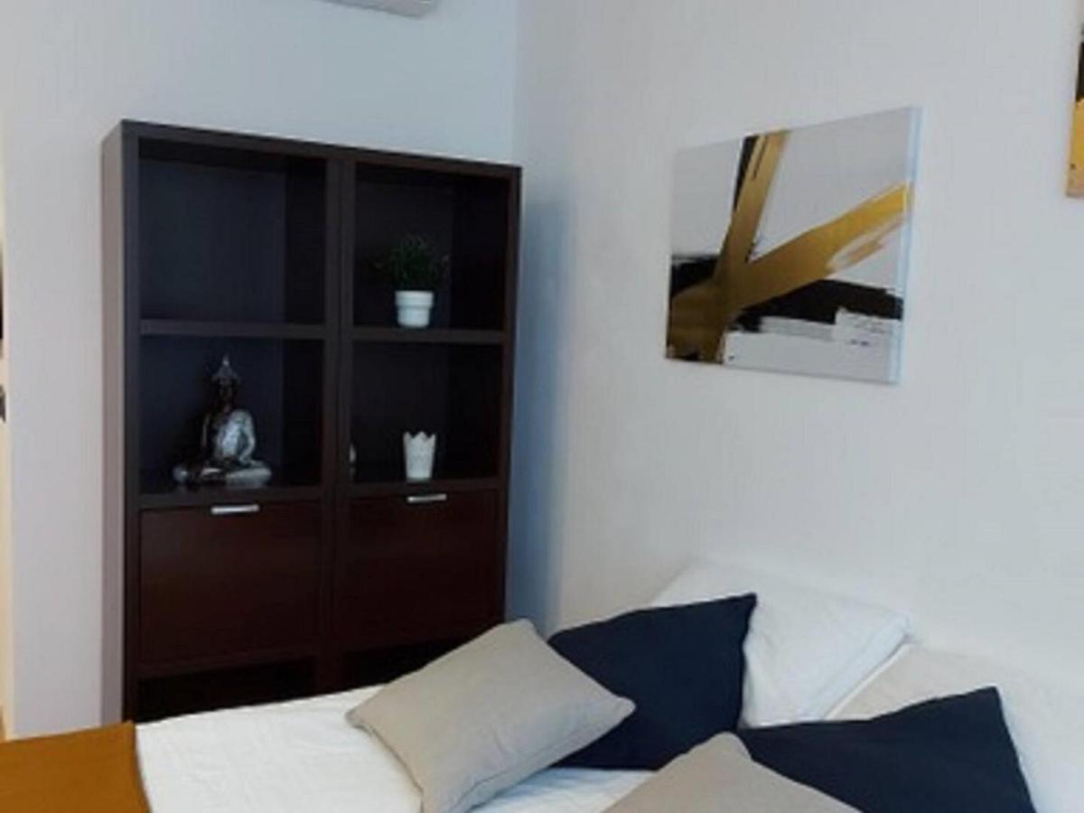 H2m Andres Perez Loft Ideally For Working - But Quiet And High Speed Wifi Málaga