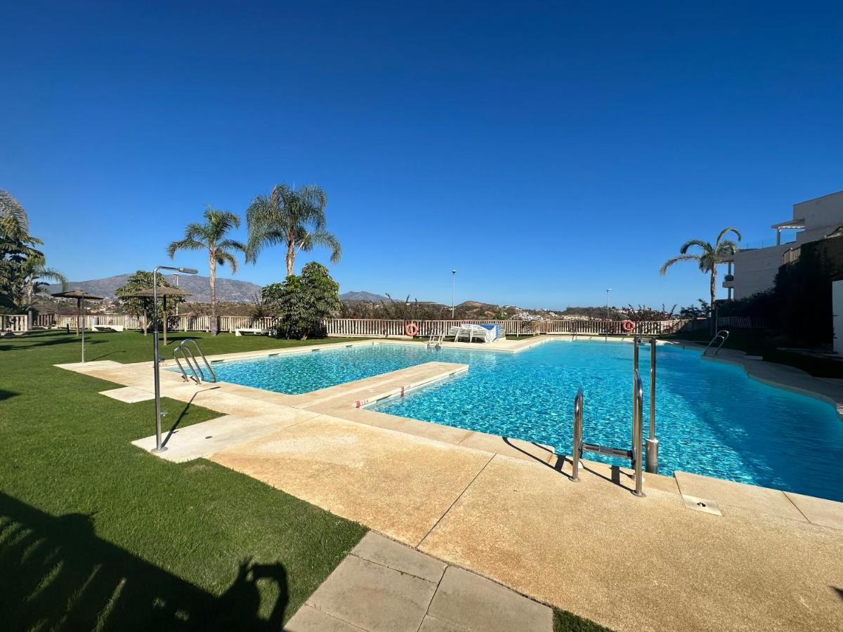 Appartement 2-bedroom-apartment With A Terrace, Pool, Gym