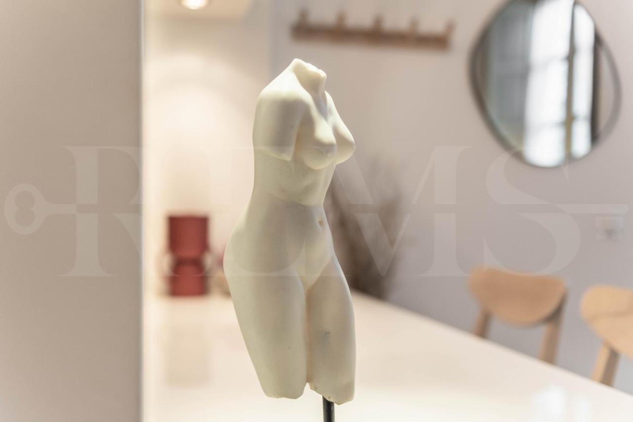 Lejlighed Artistic In The Heart Of By Rems