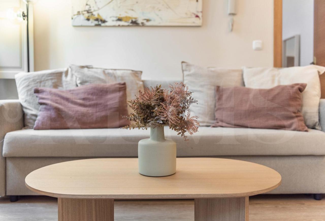 Artistic In The Heart Of By Rems