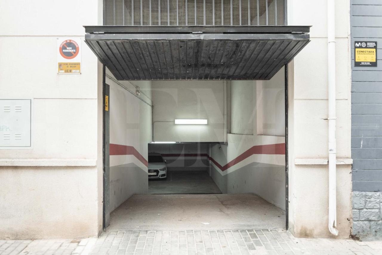 Lovely Duplex With Private Parking Near Center By Rems Lägenhet Málaga