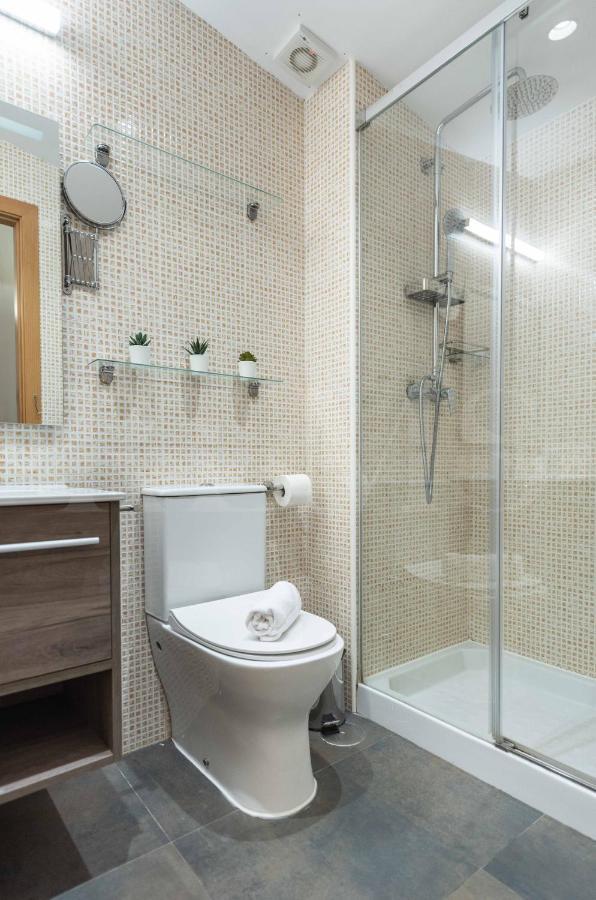 Lovely Duplex With Private Parking Near Center By Rems Lägenhet Málaga