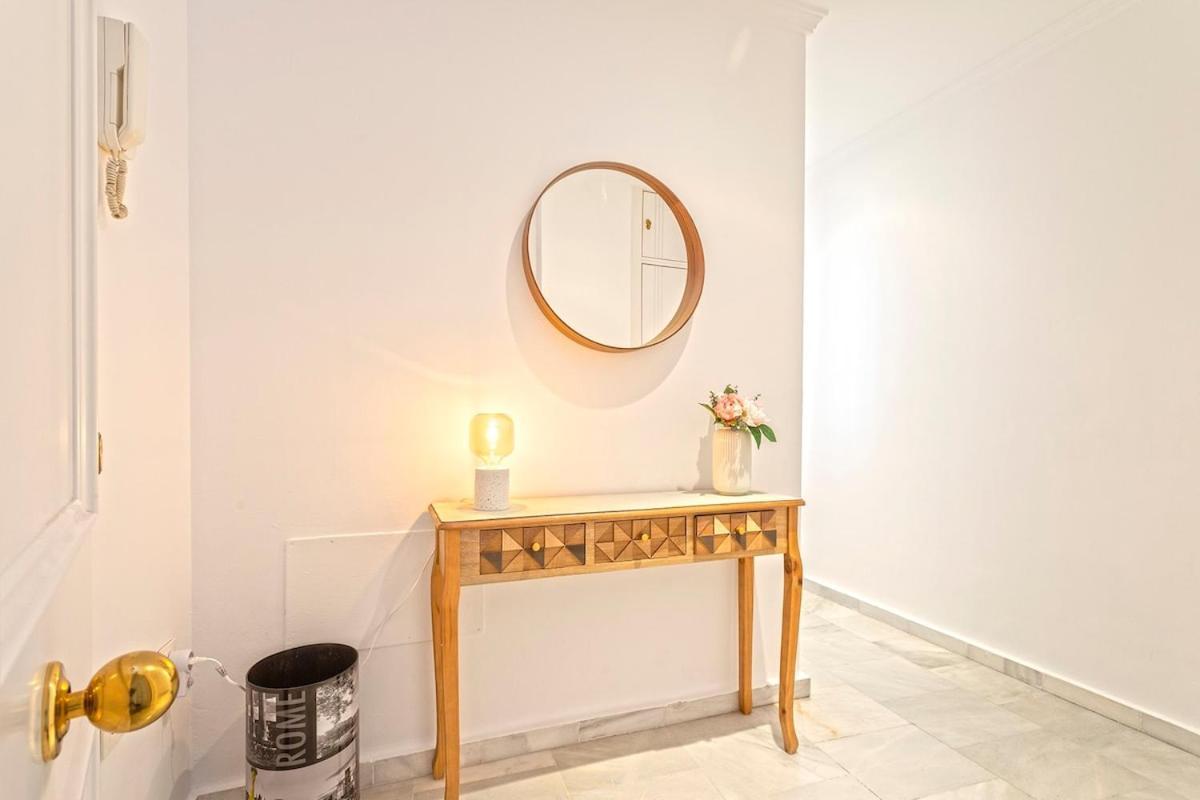 Appartement -malagasunapts-comfy&central Free Parking