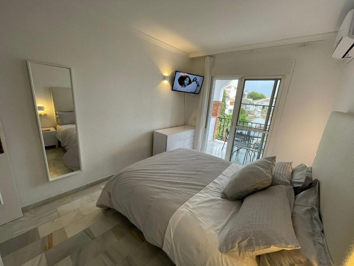 Lejlighed Malagatravelbook Piscina Y Parking Gratis *
