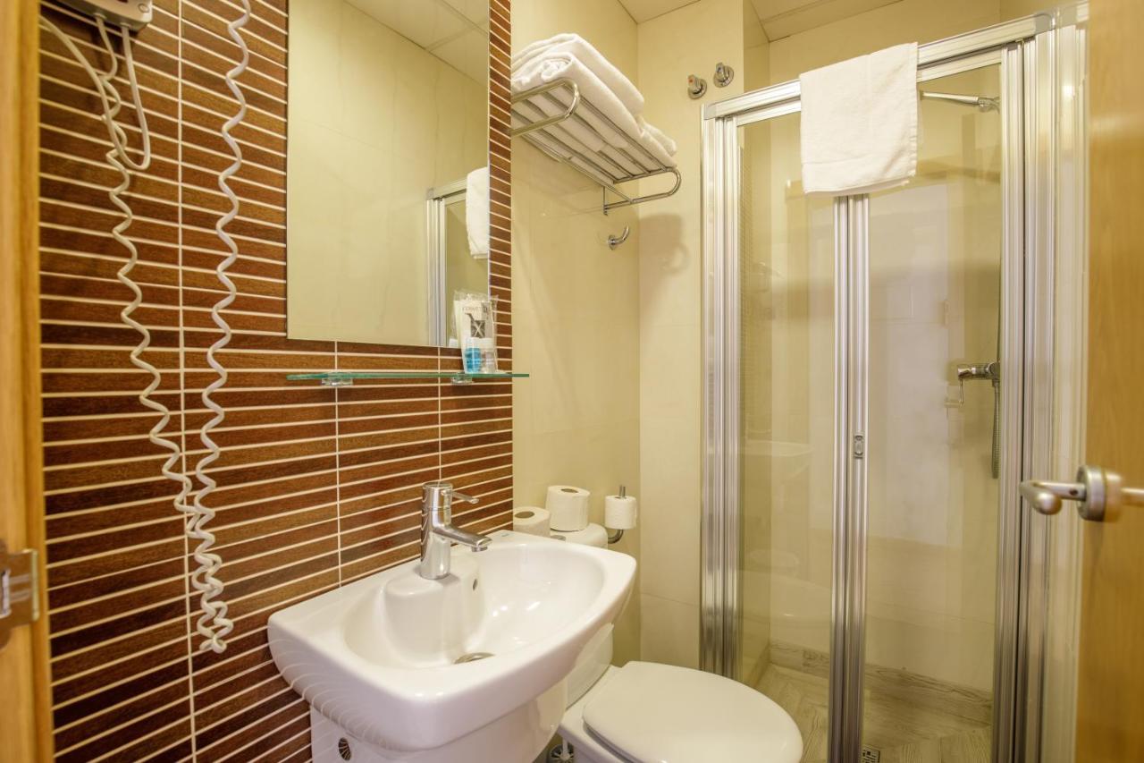 H-a Trebol Hotell *