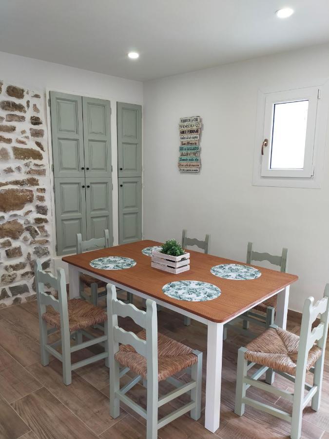 Сasa de vacaciones La Casa De La Huerta Stylish Family In Countryside