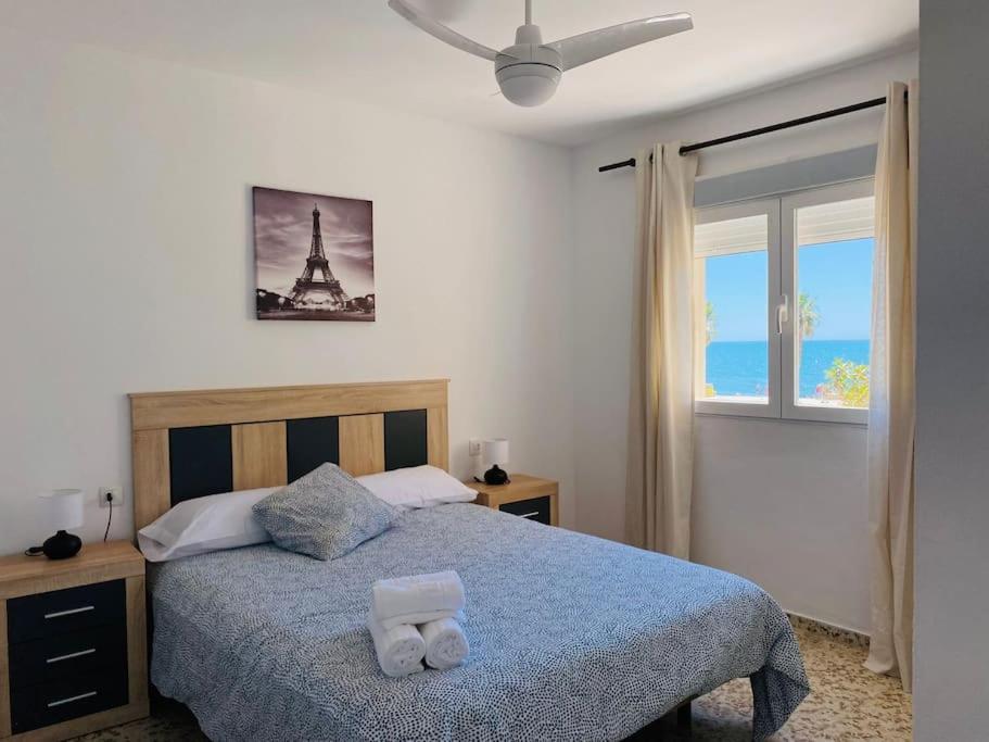 Apartment Almirante 1º Linea De Playa Con Parking