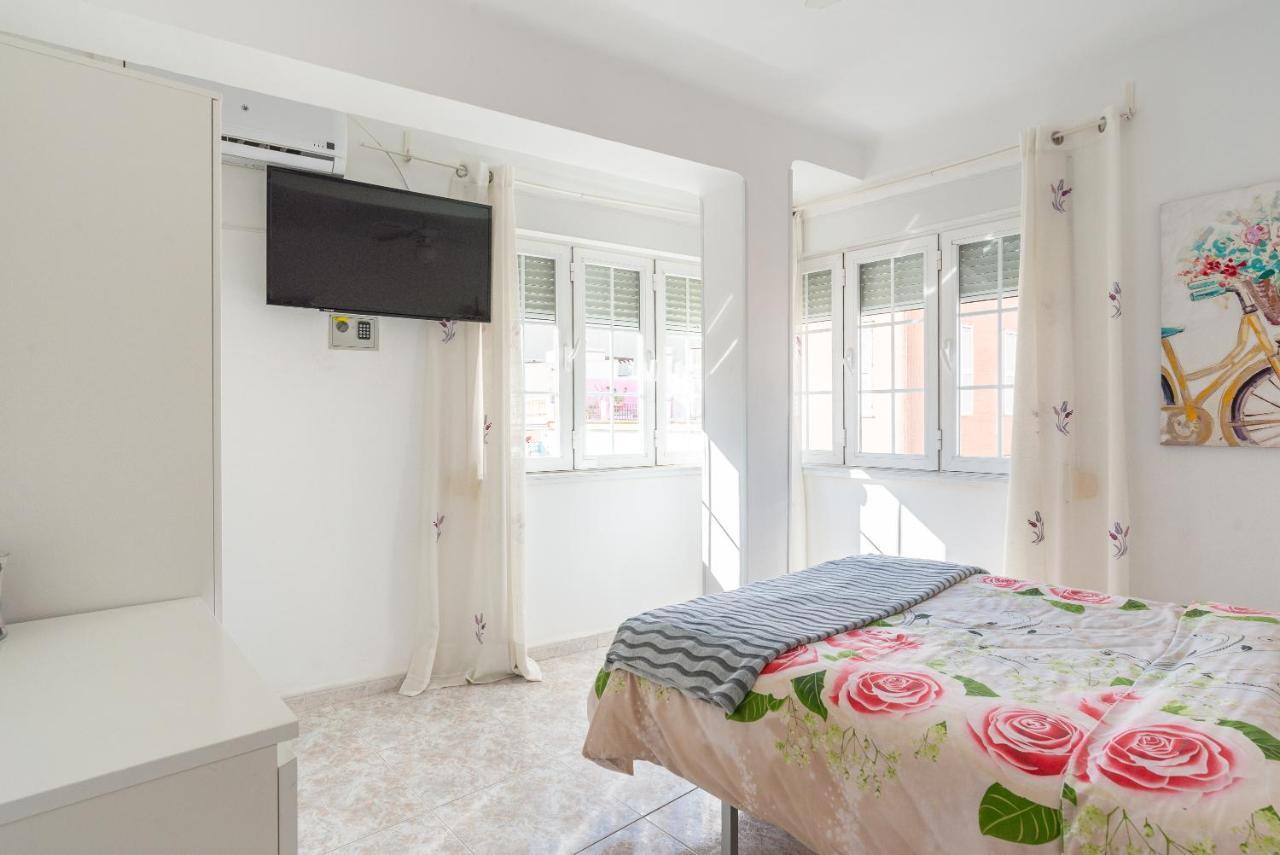 Casa de hóspedes Breeze & Sun Málaga