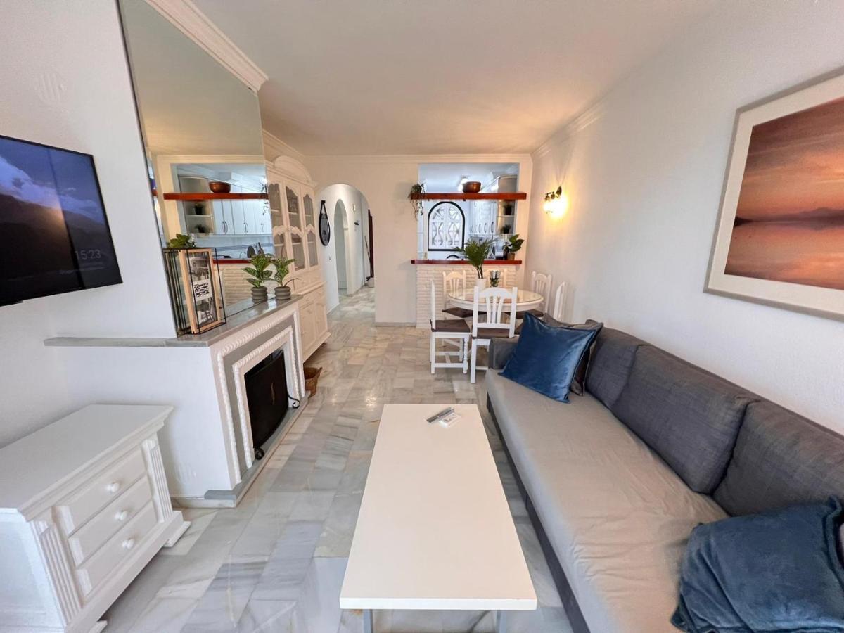 Malagatravelbook Piscina Y Parking Gratis Lejlighed Málaga