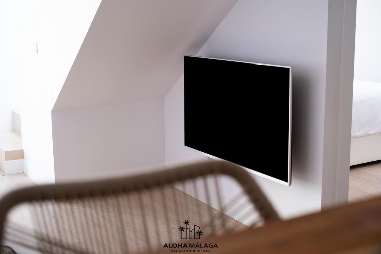 Luxury Duplex With Pool And Padel Court In Town Málaga