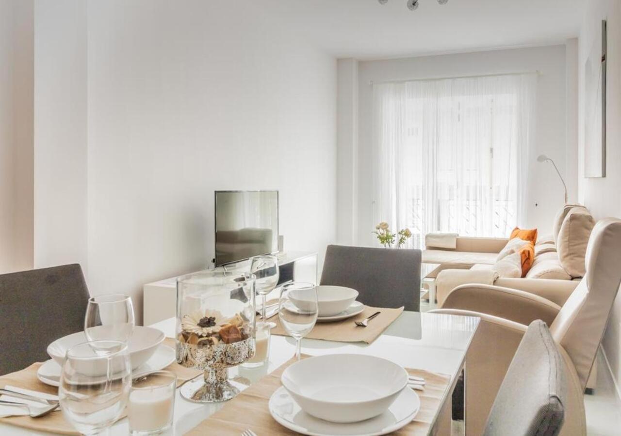 Picasso - Art District Experience Appartement
