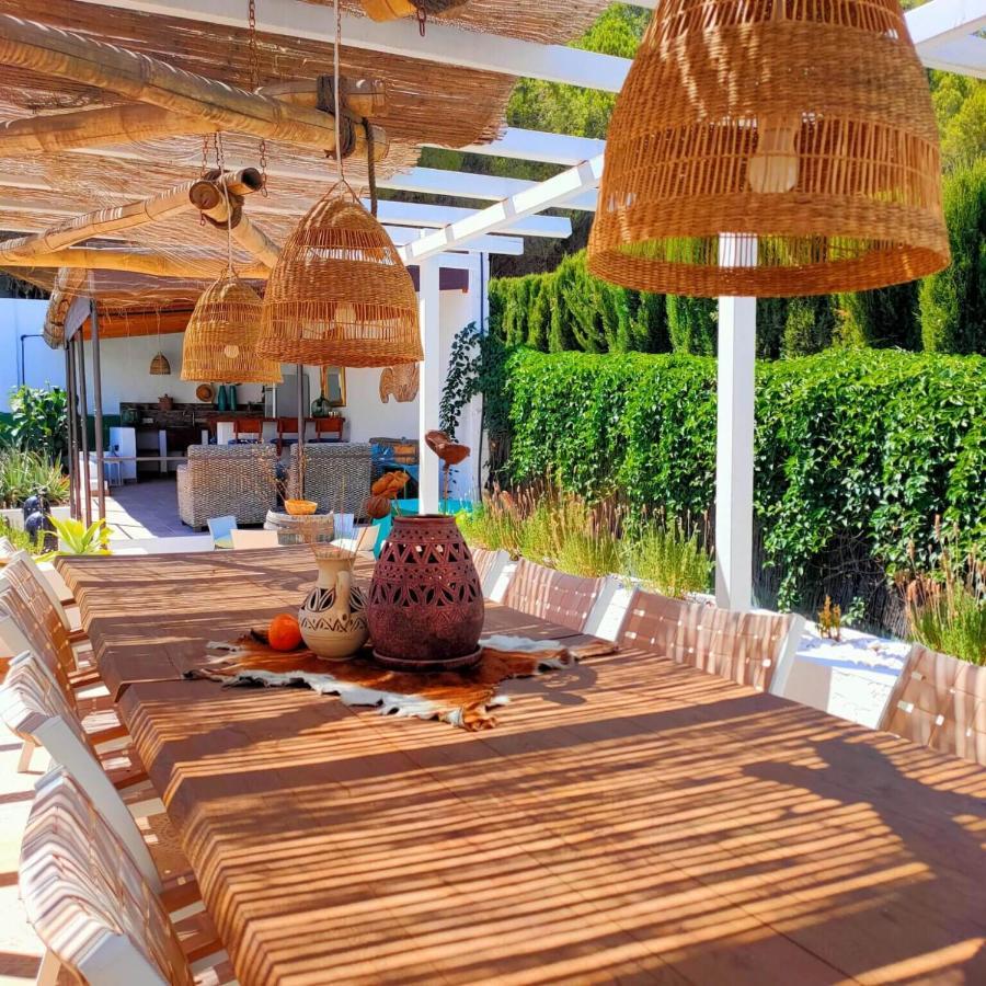 Dos Hermanos Villa