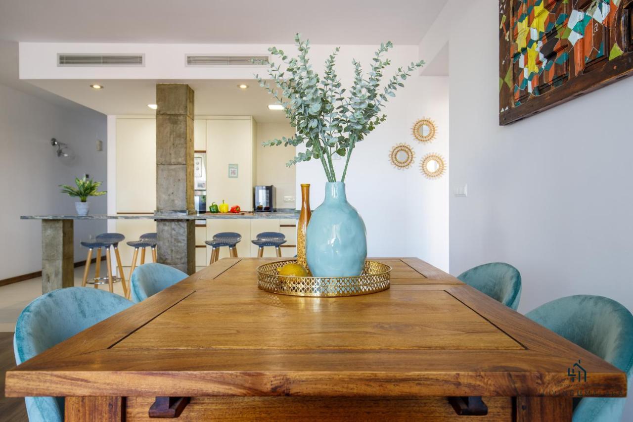 Living4malaga Theatre Square Terrace Apartment Málaga