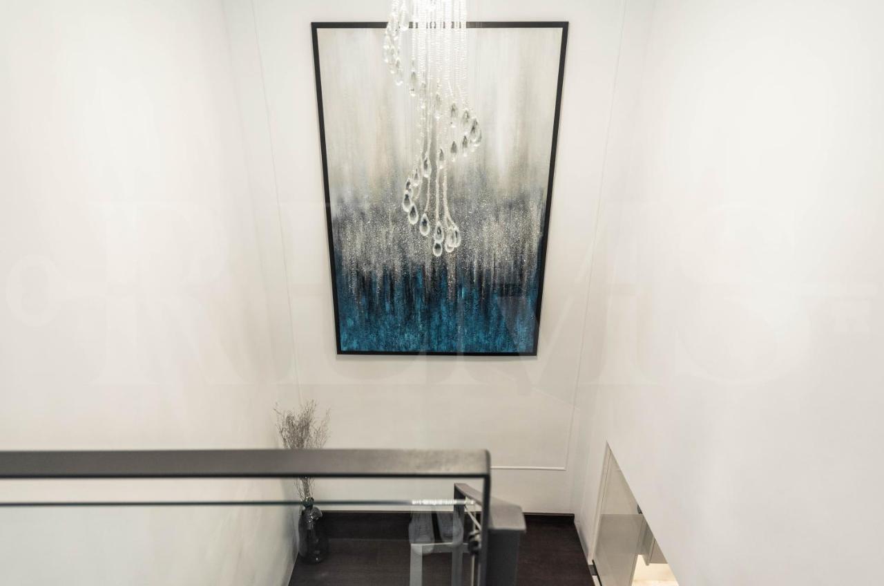 Contemporary Luxe Duplex In The Heart Of By Rems Malaga