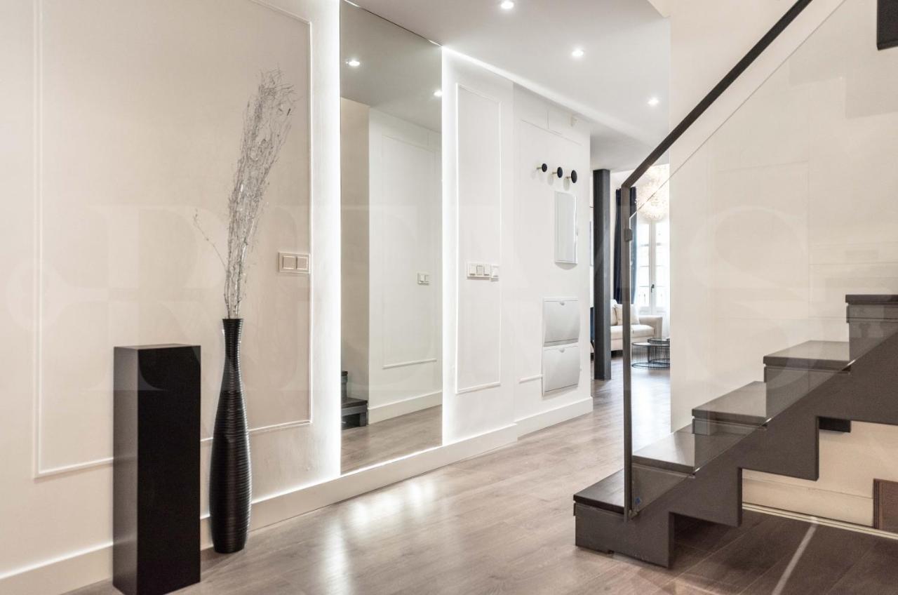 Contemporary Luxe Duplex In The Heart Of By Rems Apartment