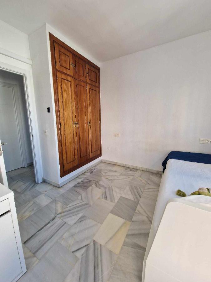 Atico Moderno Con Terraza Privada En Centro
