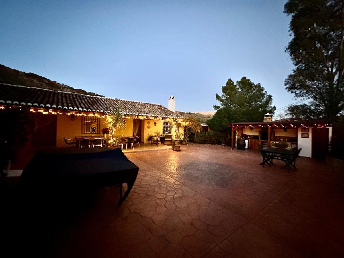 Chaleter Cortijo El Alcornocal *