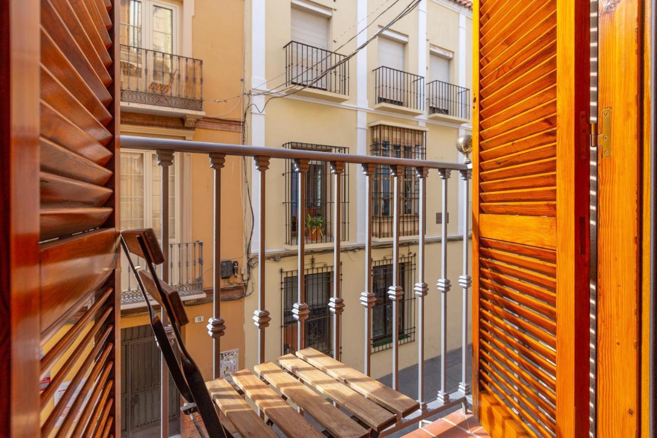 Bright With Patio And Balconies In The Center Appartamento *