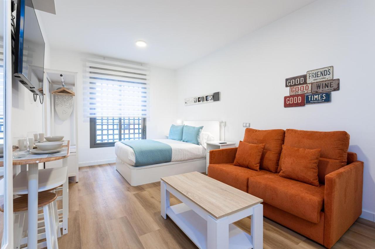 Apartments Holidays2Malaga City Center *