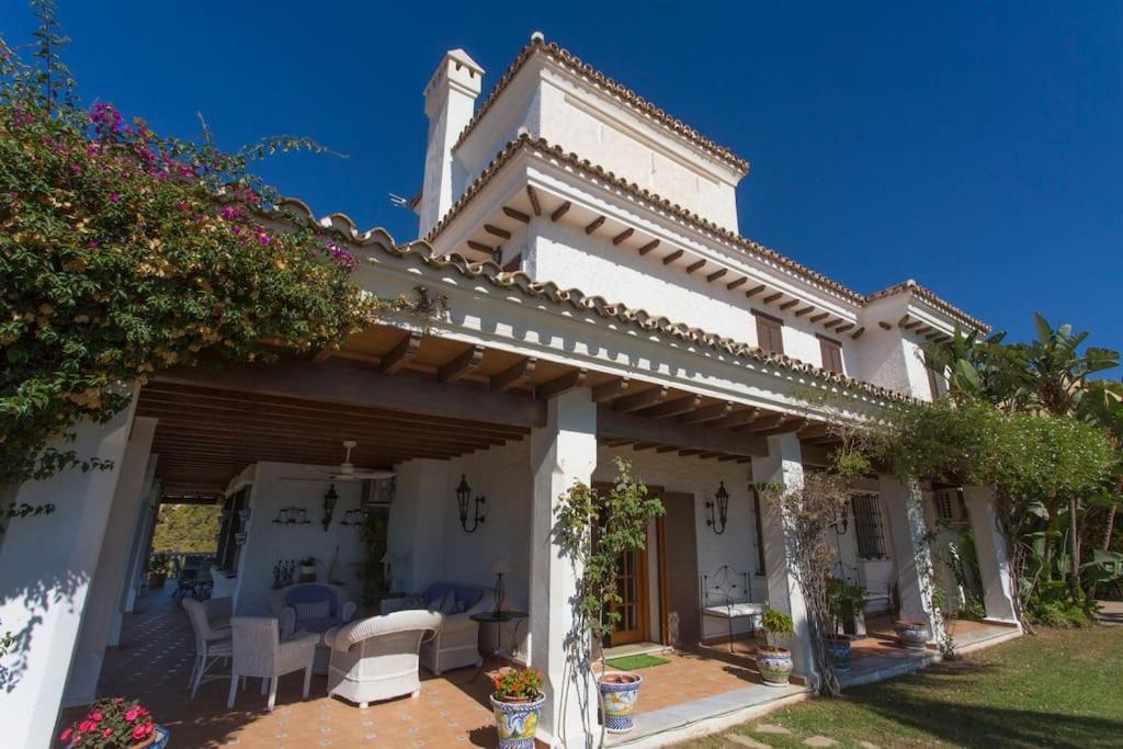 Villa Andalusian On The Sea And The Bay Of *