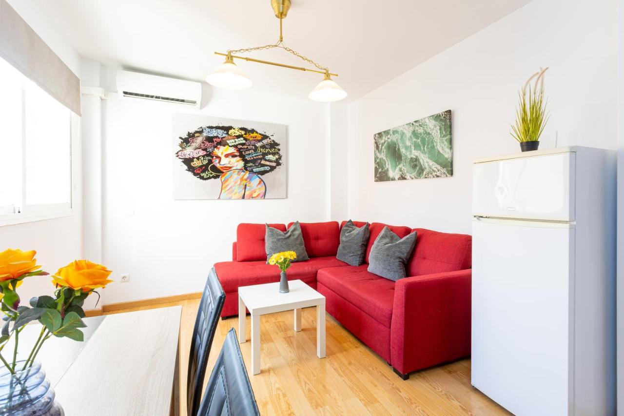 Apartment Holidays2malaga Cruz Center With Aircon & Wifi