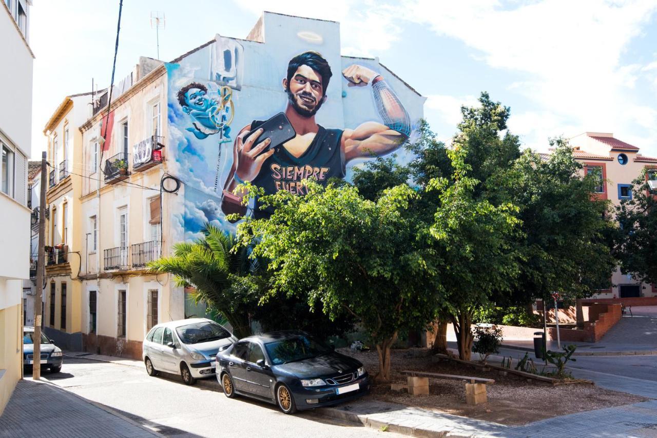 Street Art Fantasy 1 *