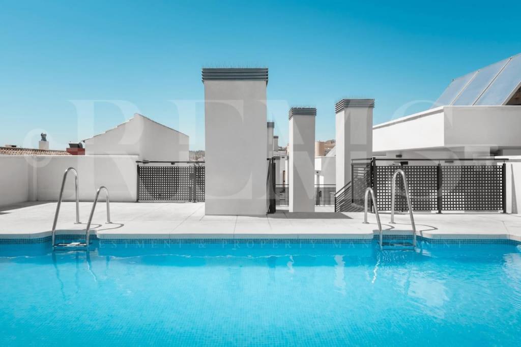 Adorable Flat With Private Parking In The Center By Rems * Málaga