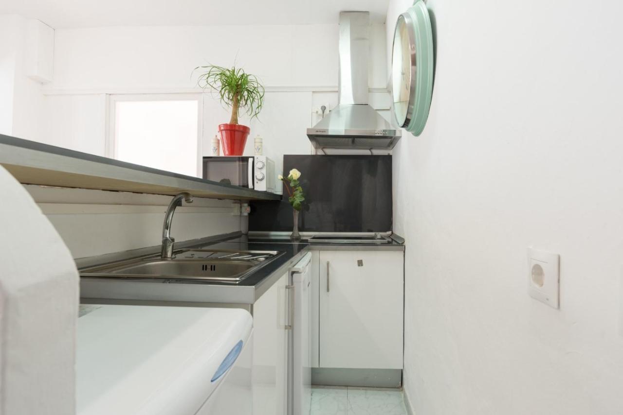 Bright Beachfront Appartamento