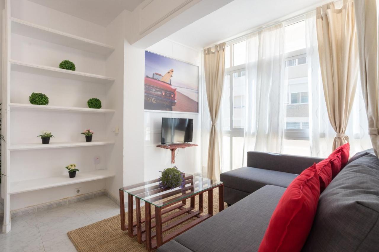 Bright Beachfront Appartamento *