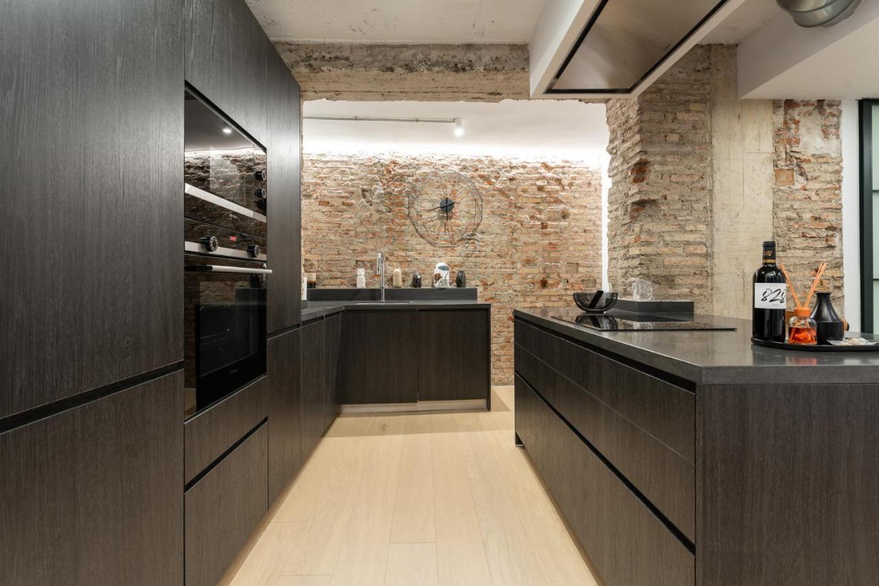 Leilighet High Ceiling Gem In Heart Of Historic District *
