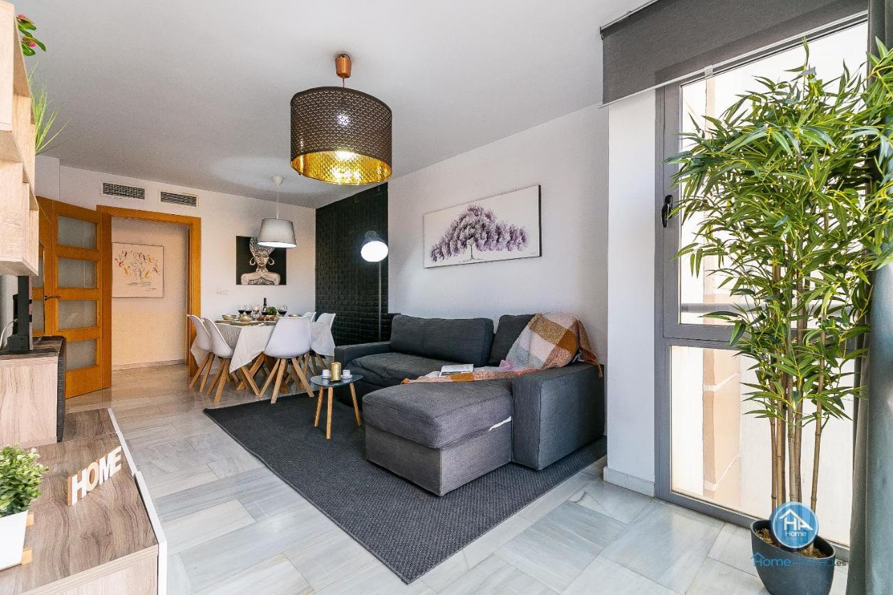 Premium Penthouse With Roof Terrace And Parking In Carlos Haya Apartment *