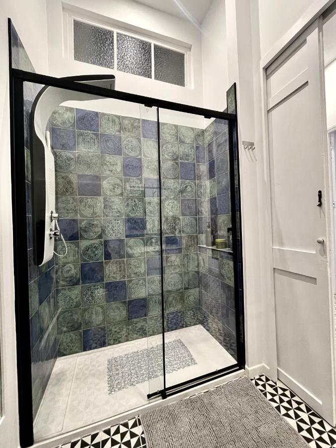 Puerta Roja 3 Bedroom Luxury Apartamento Málaga