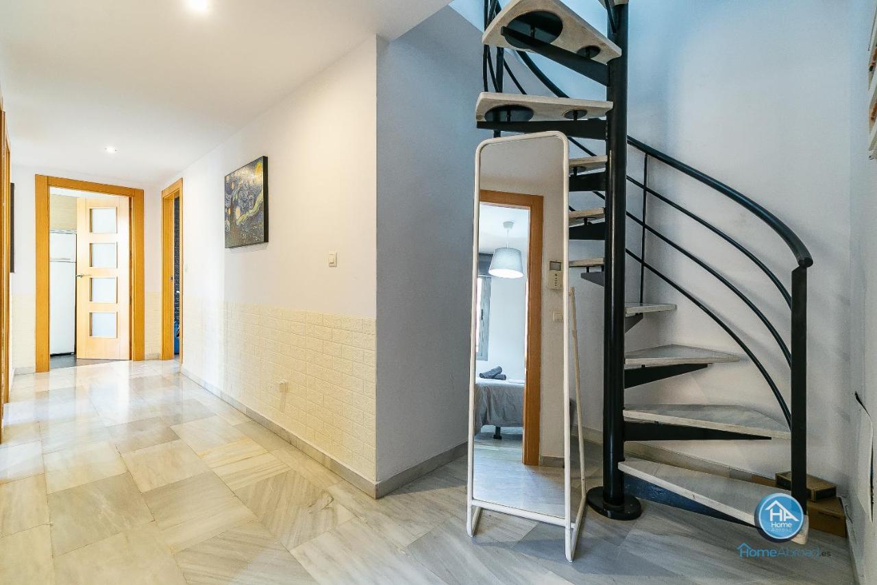 Apartment Premium Penthouse With Roof Terrace And Parking In Carlos Haya