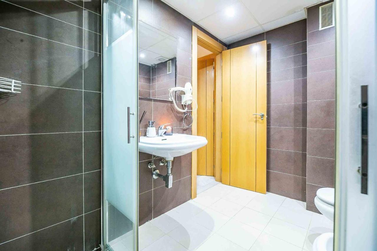Appartement Carlos Haya Beautiful With Parking Málaga