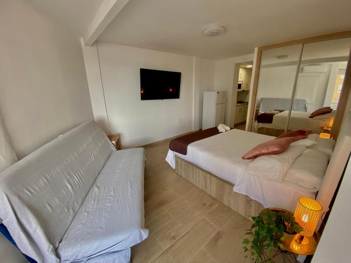 Lujoso Piso Con Vista Al Mar En La Cala De Mijas Apartamento Málaga