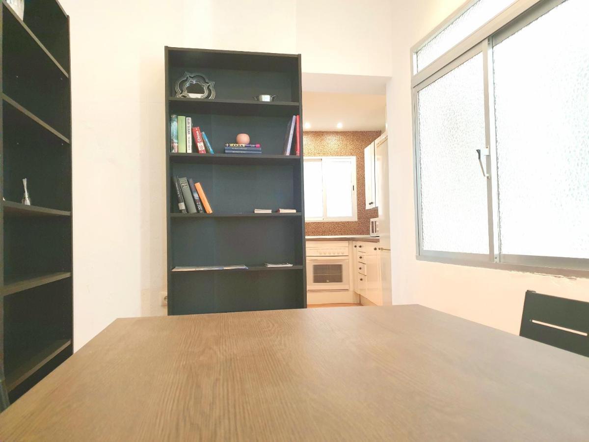 Sunny Malaga Centre Flats, 2 Options, With Balcony Or Terrace Apartment Málaga