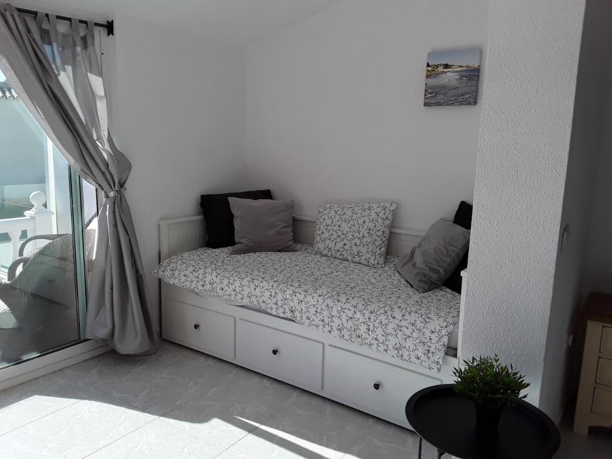 Sea Views, & Pool La Cala Mijas ,alcantara