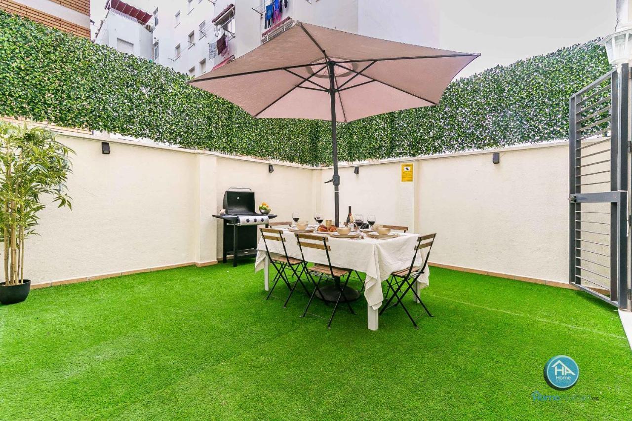 Bajo Urbano Boutique En Carlos Haya Con Terraza Y Parking Lejlighed