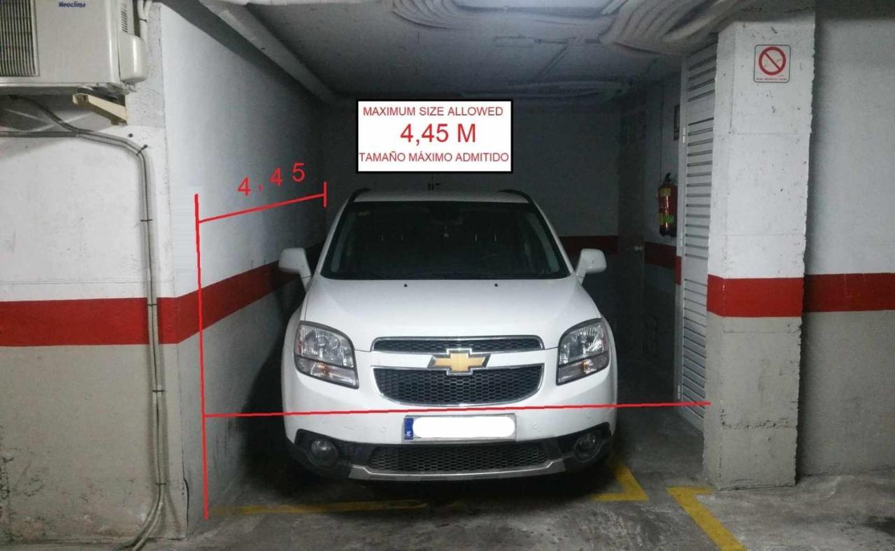 La Farola Centro De Con Parking 445 Max