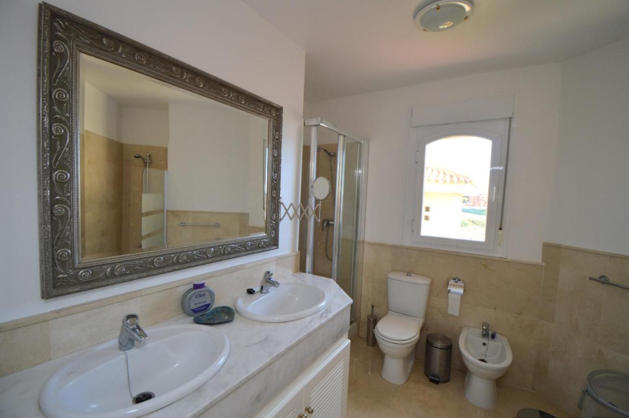 Сasa de vacaciones Lomas De Riviera 3 Bed Townhouse